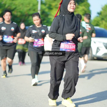 Runner Photo 3986338