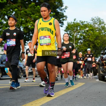 Runner Photo 3986373