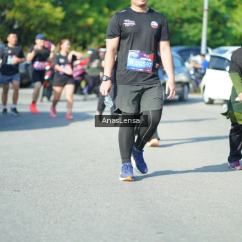 Runner Photo 3986377