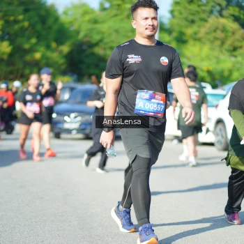 Runner Photo 3986486