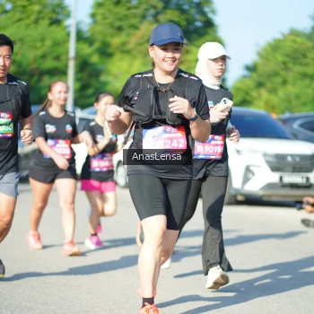 Runner Photo 3986513
