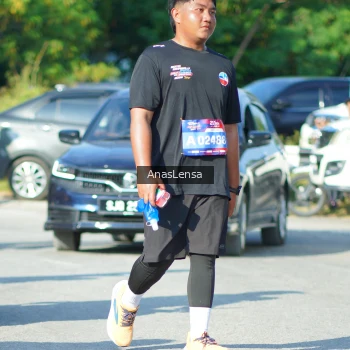 Runner Photo 3986530