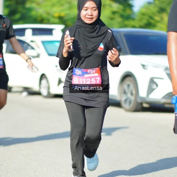 Runner Photo 3986545