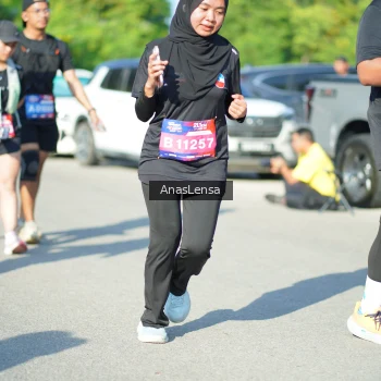 Runner Photo 3986561