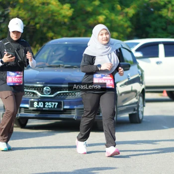 Runner Photo 3986590