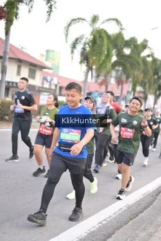 Runner Photo 3986634