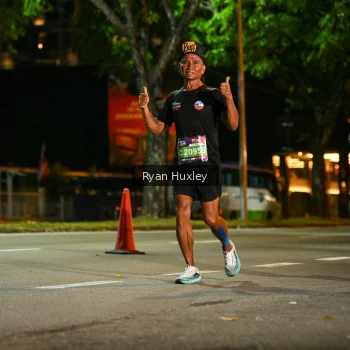 Runner Photo 3986643