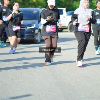Runner Photo 3986666