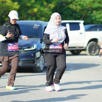 Runner Photo 3986680