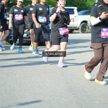 Runner Photo 3986702
