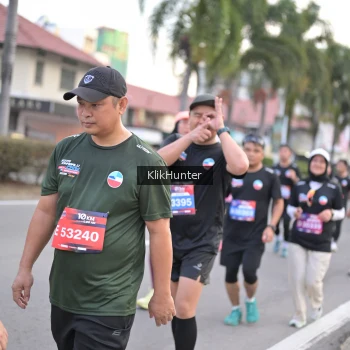 Runner Photo 3986753