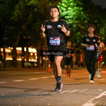 Runner Photo 3986772