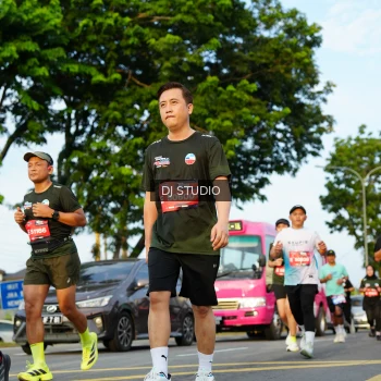 Runner Photo 3986784