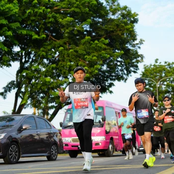 Runner Photo 3986796