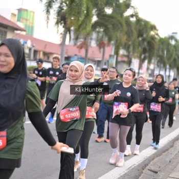 Runner Photo 3986876