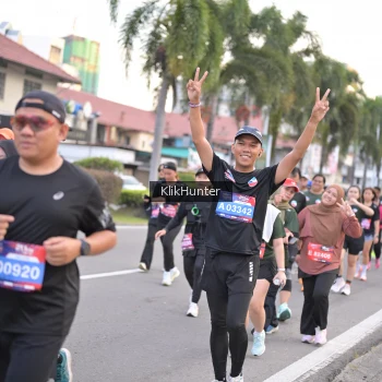 Runner Photo 3986976
