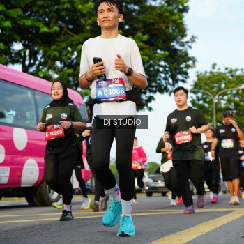 Runner Photo 3986999