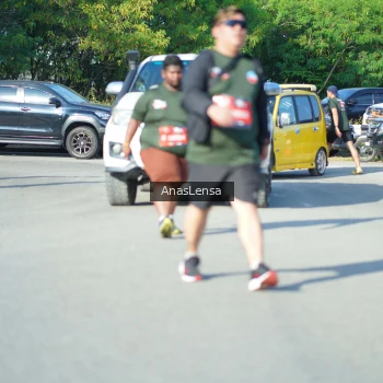 Runner Photo 3987002