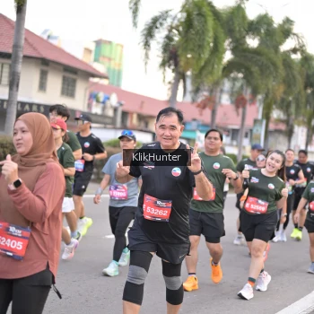 Runner Photo 3987004