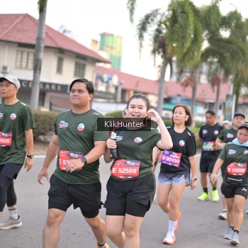 Runner Photo 3987024