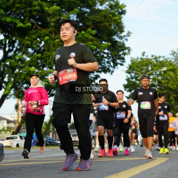 Runner Photo 3987037