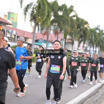 Runner Photo 3987046