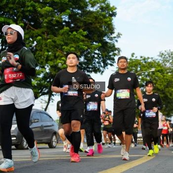 Runner Photo 3987054