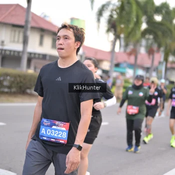 Runner Photo 3987086