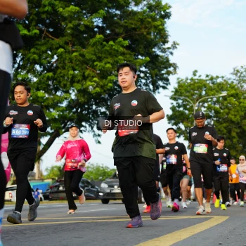 Runner Photo 3987178