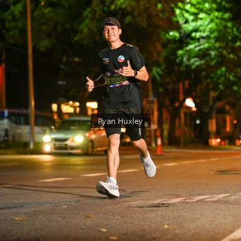 Runner Photo 3987245