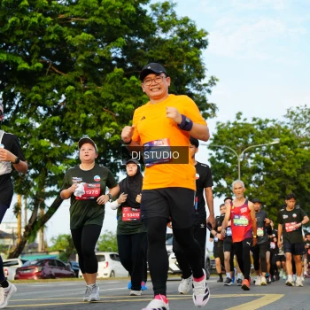 Runner Photo 3987246