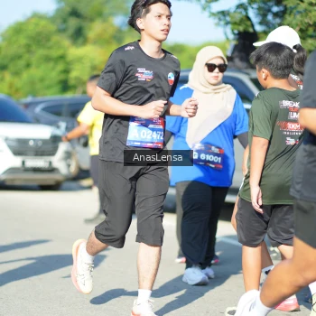 Runner Photo 3987250