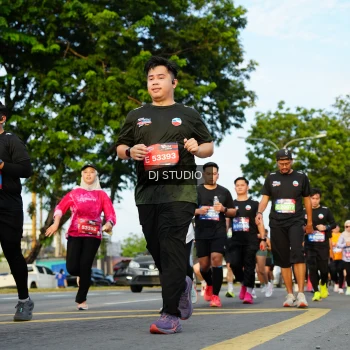 Runner Photo 3987254