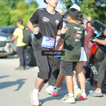 Runner Photo 3987255