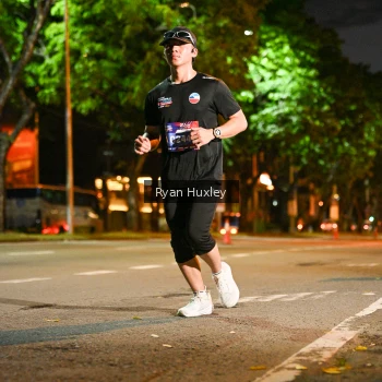 Runner Photo 3987257