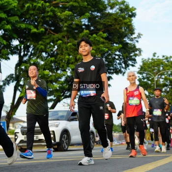 Runner Photo 3987278