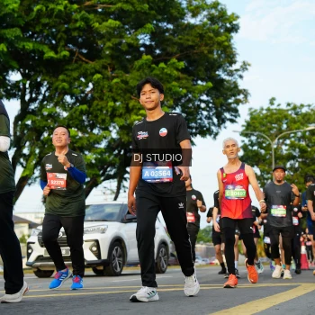 Runner Photo 3987280