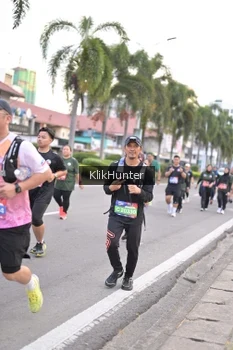 Runner Photo 3987435