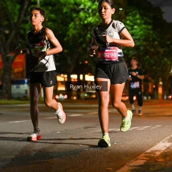 Runner Photo 3987493