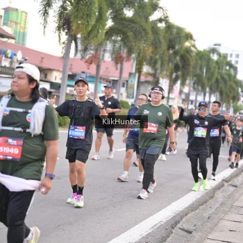 Runner Photo 3987529