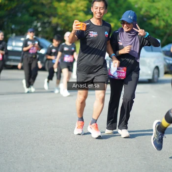 Runner Photo 3987531