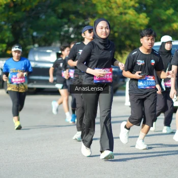 Runner Photo 3987550