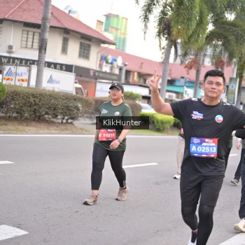 Runner Photo 3987563