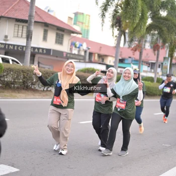Runner Photo 3987590