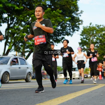 Runner Photo 3987602