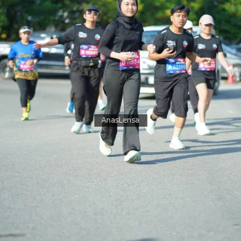Runner Photo 3987646