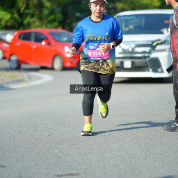 Runner Photo 3987665