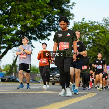 Runner Photo 3987674