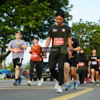 Runner Photo 3987689