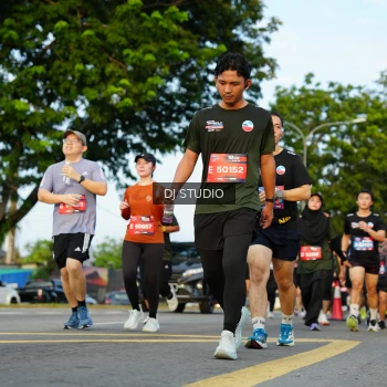 Runner Photo 3987692